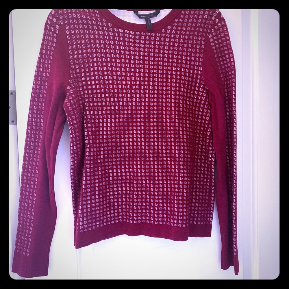 BCBG sweater